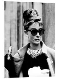 Quadro em plexi-alumínio Breakfast at Tiffany&#039;s, Audrey with Sunglasses