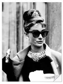 Muursticker Breakfast at Tiffany's, Audrey with Sunglasses