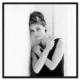 Gerahmter Kunstdruck Breakfast at Tiffany's Cigarette