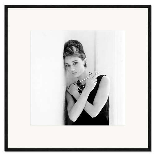Gerahmter Kunstdruck Breakfast at Tiffany's Cigarette
