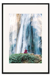 Gerahmter Kunstdruck Mönch meditiert am Wasserfall