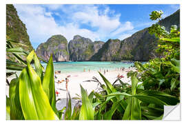 Selvklebende plakat Famous Maya bay beach, Ko Phi Phi, Thailand