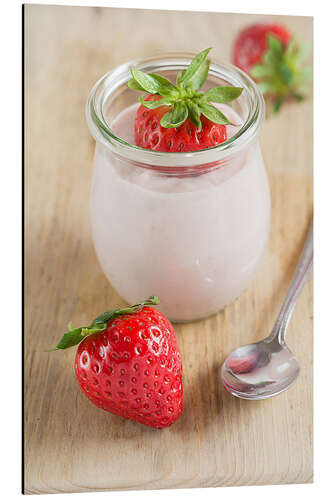 Aluminium print Sweet strawberries with yoghurt