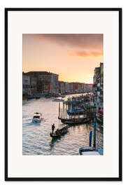 Gerahmter Kunstdruck Sonnenuntergang über dem Canal Grande in Venedig, Italien