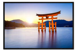 Gerahmter Kunstdruck Japanisches Torii beim Itsukushima Schrein in Miyajima
