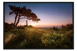 Gerahmter Kunstdruck Sonnenaufgang am Leuchtturm Dornbusch auf Hiddensee