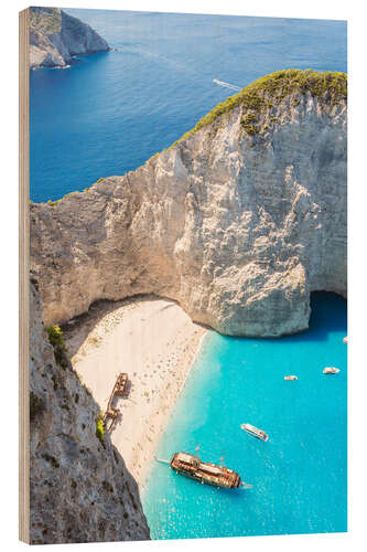 Puutaulu Shipwreck beach on Zakynthos