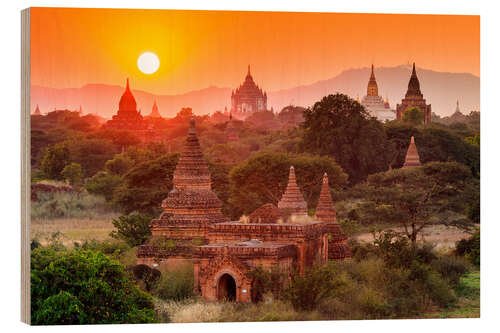 Puutaulu Temples of Bagan at sunset