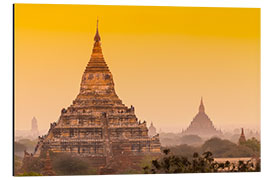 Aluminium print Sunrise over ancient Bagan