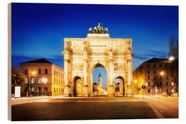 Holzbild Das Siegestor in München bei Nacht