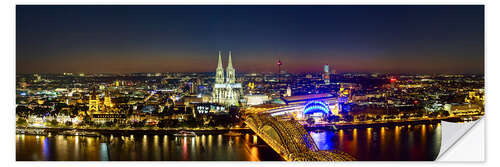 Naklejka na ścianę A panoramic view of cologne at night