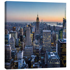 Canvas print  Empire State Building en wolkenkrabbers in de schemering, New York