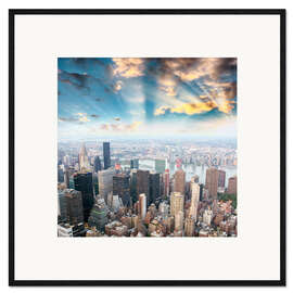 Gerahmter Kunstdruck Sonnenuntergangshimmel über Midtown Manhattan