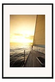 Gerahmter Kunstdruck Segelboot auf dem Offenen Meer II