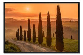 Gerahmter Kunstdruck Golden Morning - Toskana, Italien (im Hintergrund die bekannte Cappella di Vitaleta)