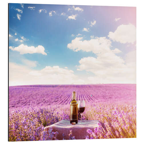 Stampa su alluminio Red wine bottle and wine glass in lavender field