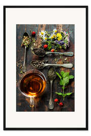 Gerahmter Kunstdruck Tee mit Honig, wilden Beeren und Blumen
