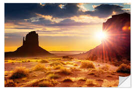 Selvklebende plakat Solnedgang ved Monument Valley, USA