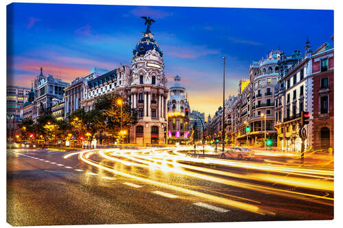 Canvas print Late night shopping in Madrid