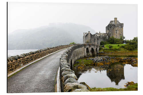 Print på aluminium Eilean Donan Castle in Scotland