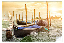 Selvklebende plakat Gondolas in the wind