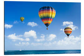 Magnettafel Bunte Heißluftballone über dem blauen Meer