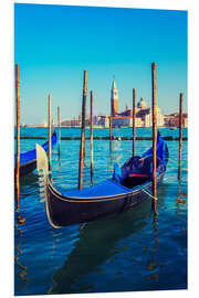 Print på skumplade Gondolas in lagoon of Venice on sunrise