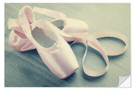 Selvklebende plakat Ballet shoes I