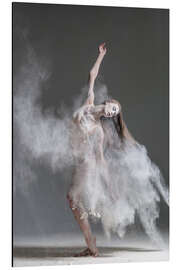 Aluminium print Flour dancer in pose