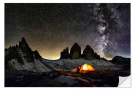 Selvklæbende plakat Loneley camper with Milky Way at Dolomites