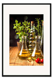 Gerahmter Kunstdruck Olivenöl in Flaschen