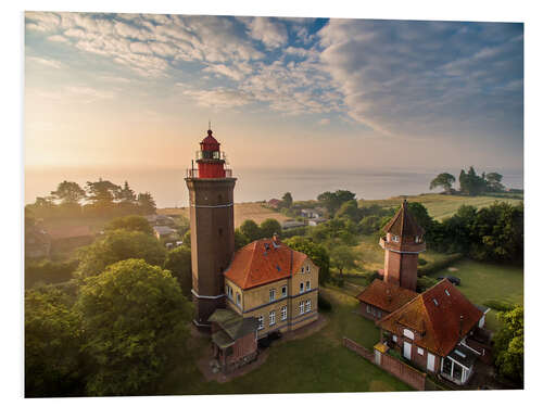 Tableau en PVC Vue aérienne du phare de Dahmeshöved, mer Baltique