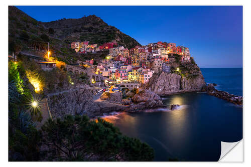 Selvklæbende plakat Manarola at blue hour