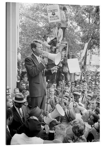 Aluminiumsbilde Robert F. Kennedy talks about equal rights to a crowd