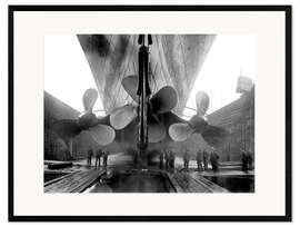 Gerahmter Kunstdruck Werftarbeiter unter der Titanic - John Parrot