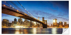 Sticker mural Panoramic of Brooklyn bridge and Manhattan skyline at night, New York city, USA