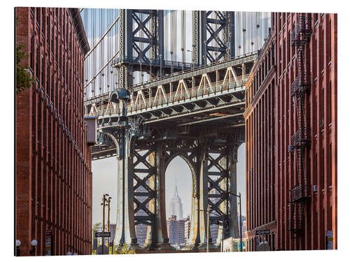 Aluminium print Empire State building seen through Manhattan bridge, New York city, USA