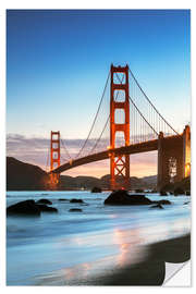 Wall sticker Golden gate bridge at dawn from Baker beach, San Francisco, California, USA