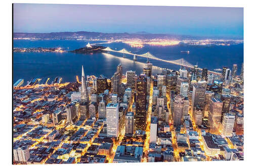 Cuadro de aluminio Aerial view of San Francisco downtown with Bay bridge at night, California, USA