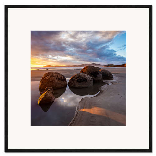 Impresión de arte enmarcada Moeraki Boulders Sunrise