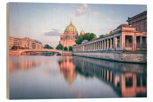 Holzbild Berliner Dom im Abendlicht