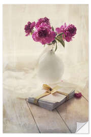 Selvklebende plakat Still life with pink peonies and love letters