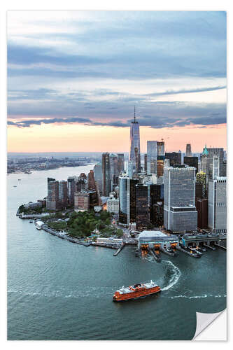 Naklejka na ścianę Lower Manhattan at sunset with Staten Island Ferry boat, New York