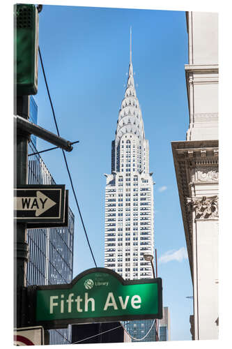 Acrylglas print Crysler building and Fifth avenue sign, New York city, USA