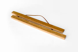 Magnetic poster hangers