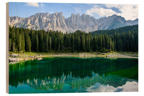 Holzbild Panorama vom Karersee mit Latemar Gebirgskette, Dolomiten, Italien