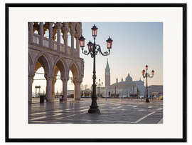 Inramat konsttryck Doge palace and San Giorgio Maggiore