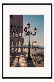 Gerahmter Kunstdruck Markusplatz am Morgen