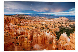 Hartschaumbild Dramatische Sonnenuntergang über Bryce Canyon, Utah, USA