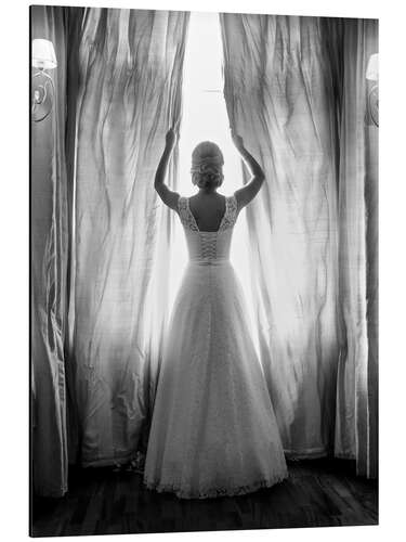 Aluminium print Elegant bride at big window